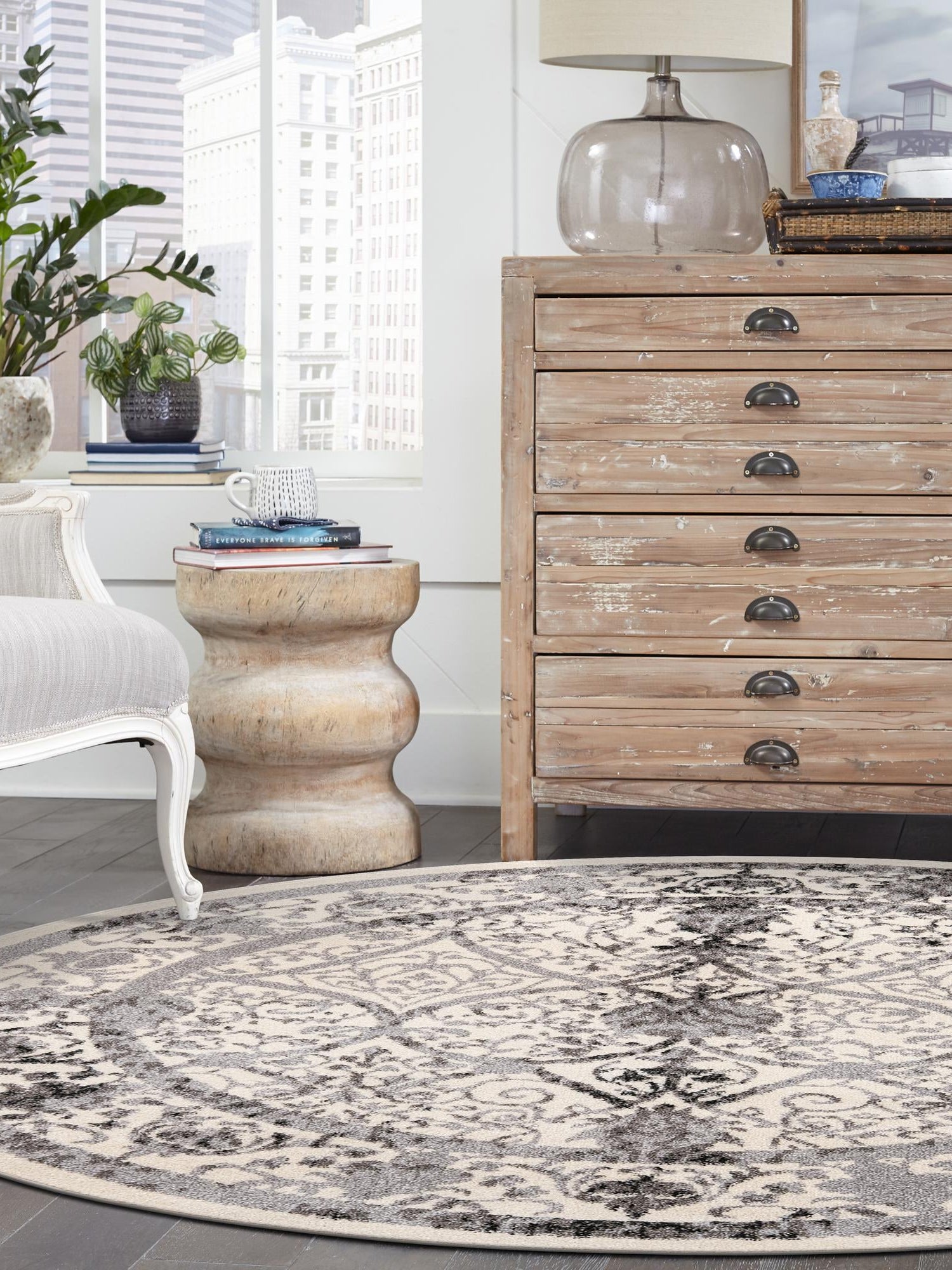 Ivory and Gray 6' 1 x 6' 1 La Jolla Round Area Rug 100% Polypropylene Traditional Pattern Easy Clean Carpet for Living, Dining, Bedroom, Office for Sale at Rug Engine