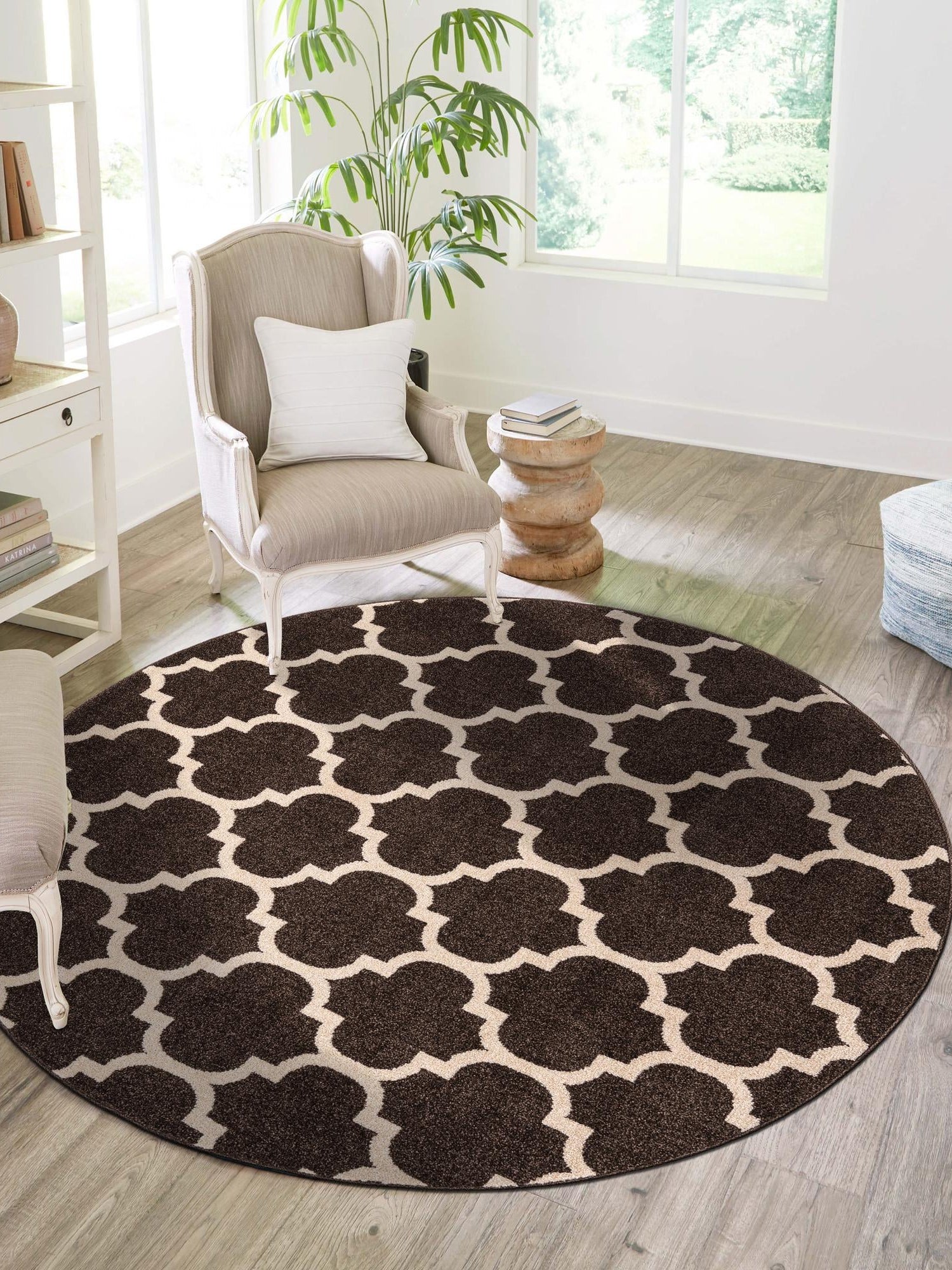 Chocolate Brown 3' 1 x 3' 1 Trellis Round Area Rug