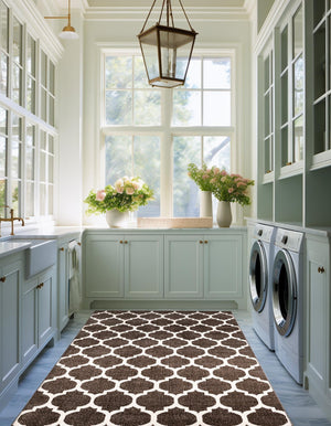 Chocolate Brown 7' 10 x 10' Trellis Rectangle Area Rug