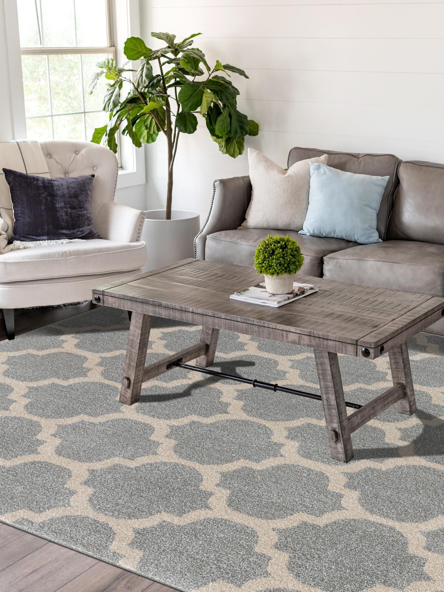 Light Gray 9' x 12' Trellis Rectangle Area Rug