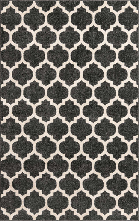 Black 5' 3 x 8' Trellis Rectangle Area Rug