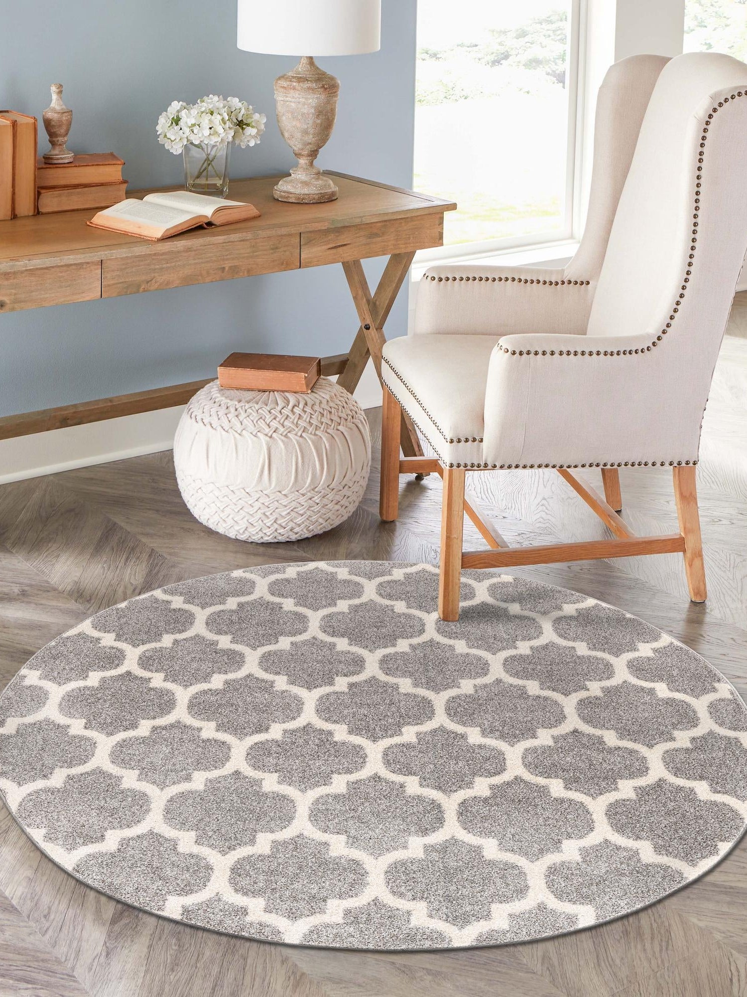Dark Gray 6' 1 x 6' 1 Trellis Round Area Rug