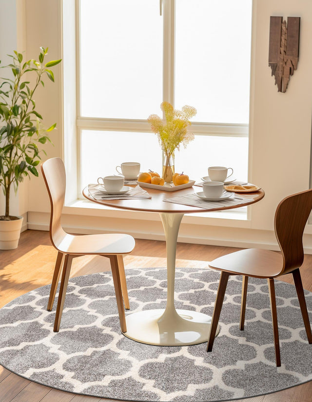 Dark Gray 7' 10 x 7' 10 Trellis Round Area Rug