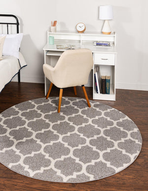 Dark Gray 7' 10 x 7' 10 Trellis Round Area Rug