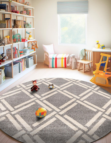 Gray 8' x 8' Trellis Round Area Rug Geometric Modern Unique Durable Easy Clean Carpet for Contemporary Interior Design for Sale at Rug Engine