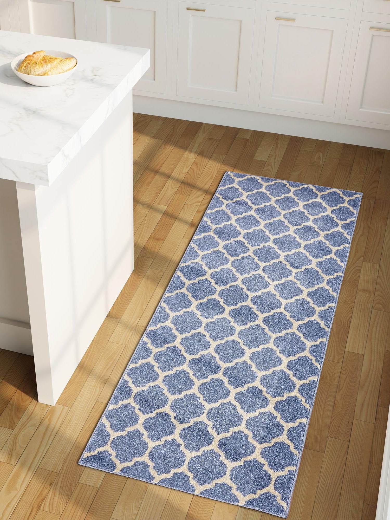 Light Blue 2' x 6' 1 Trellis Runner Area Rug