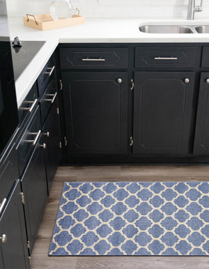 Light Blue 2' 7 x 10' Trellis Runner Area Rug