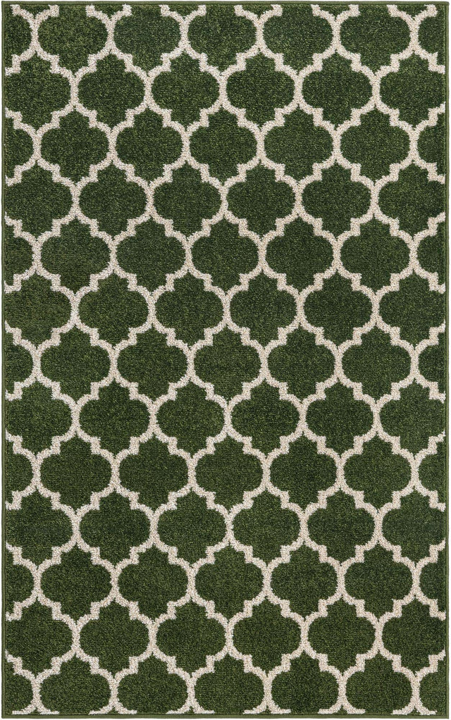 Dark Green 3' 1 x 5' 3 Trellis Rectangle Area Rug