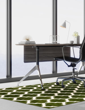 Dark Green 5' 3 x 8' Trellis Rectangle Area Rug