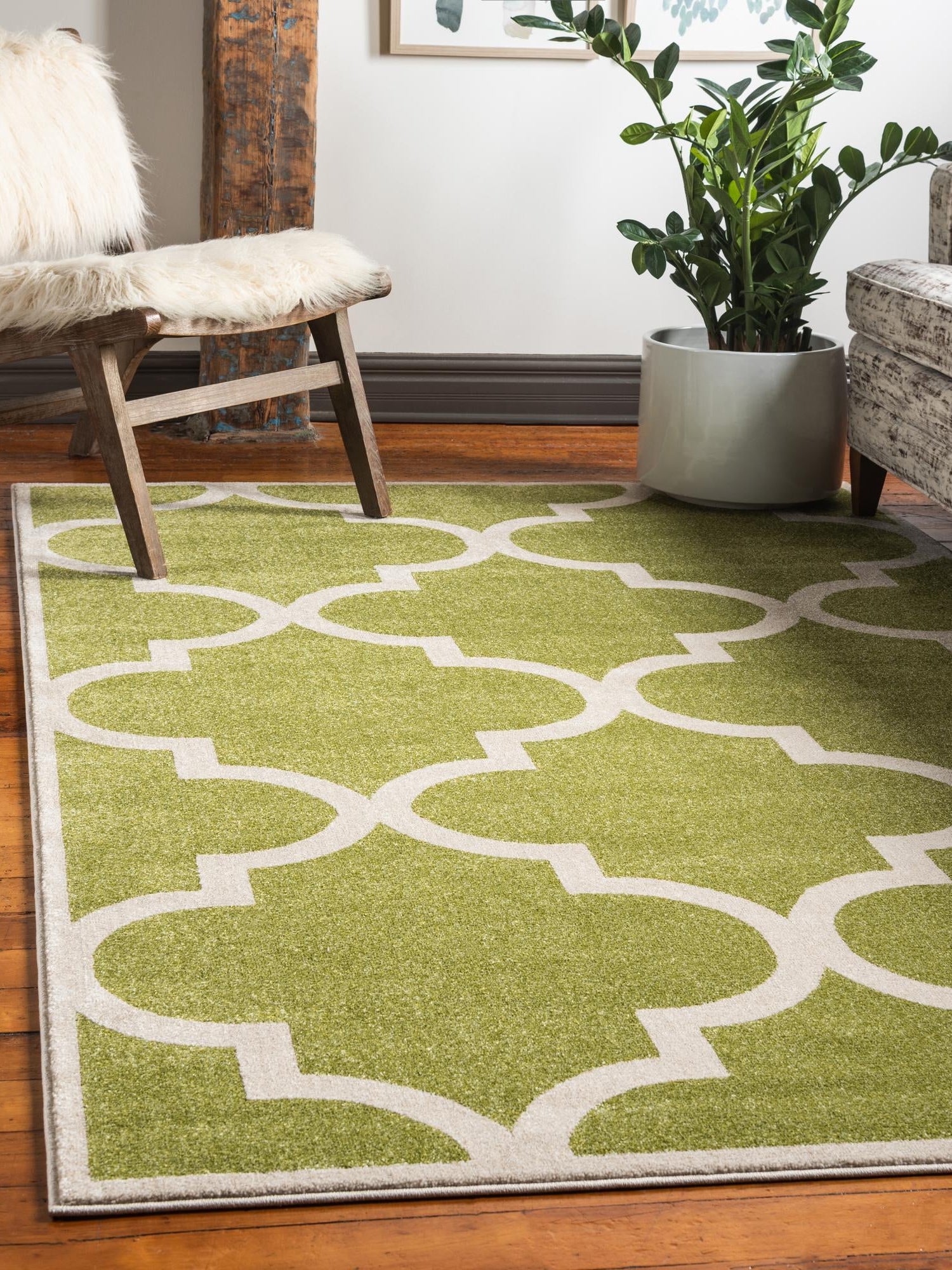 Green 3' 3 x 5' 3 Trellis Rectangle Area Rug