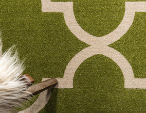 Green 3' 3 x 5' 3 Trellis Rectangle Area Rug