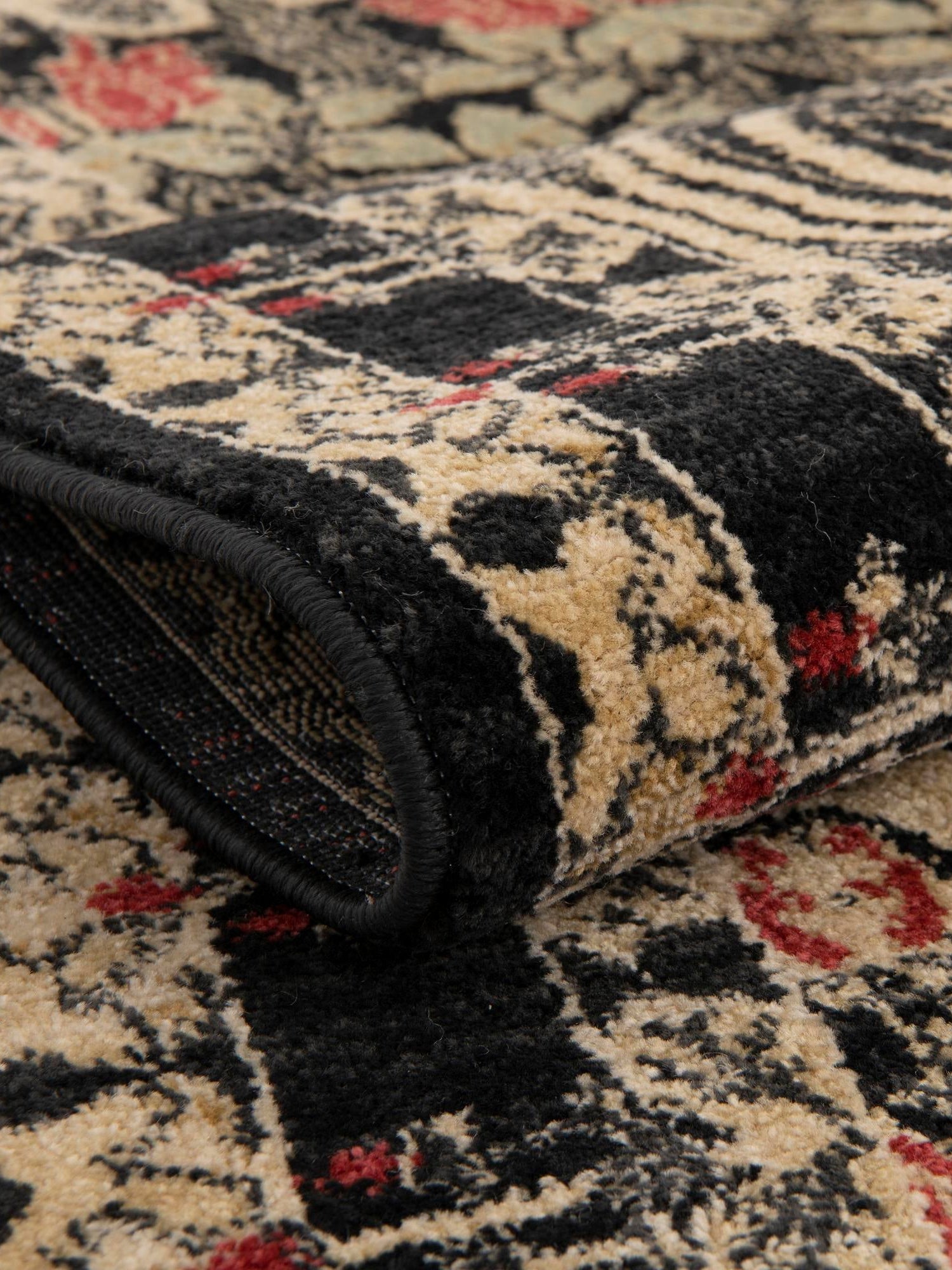 Black 5' 1 x 5' 1 Edinburgh Round Area Rug 100% Polypropylene Easy Clean With Cotton Backing Traditional Classic Design Carpet for Living, Dining Room, Office for Sale at Rug Engine