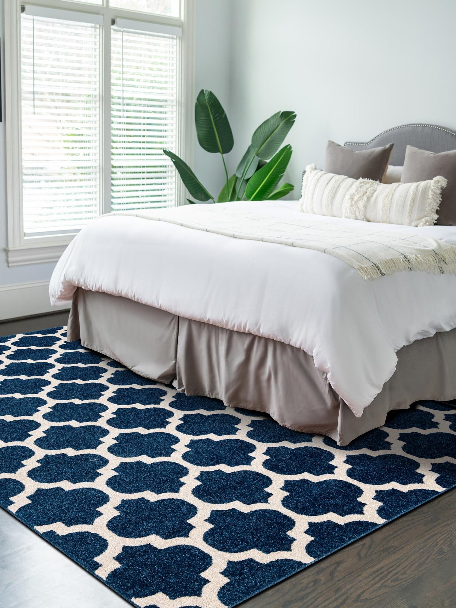 Dark Blue 7' 1 x 10' Trellis Rectangle Area Rug