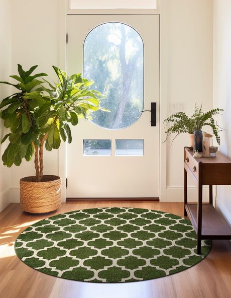 Dark Green 7' 10 x 7' 10 Trellis Round Area Rug Geometric Modern Unique Durable Easy Clean Carpet for Contemporary Interior Design for Sale at Rug Engine
