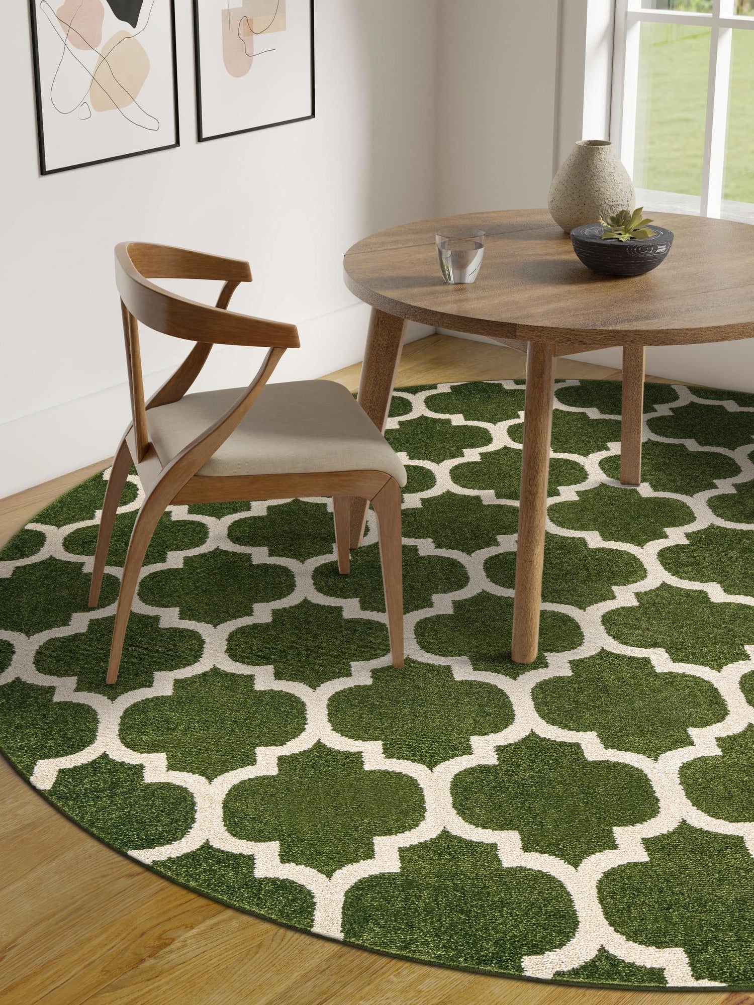 Dark Green 7' 10 x 7' 10 Trellis Round Area Rug