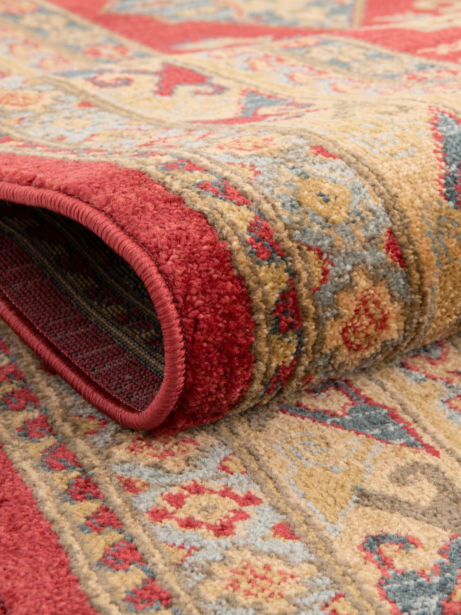 Red 9' x 12' Sahand Rectangle Area Rug