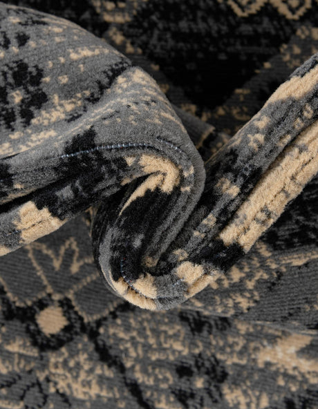 Black 2' x 3' 1 Taftan Rectangle Area Rug