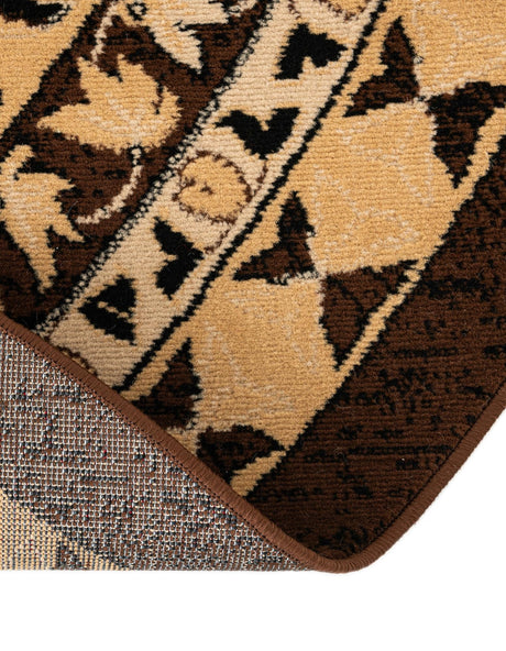 Brown 7' 10 x 7' 10 Taftan Round Area Rug