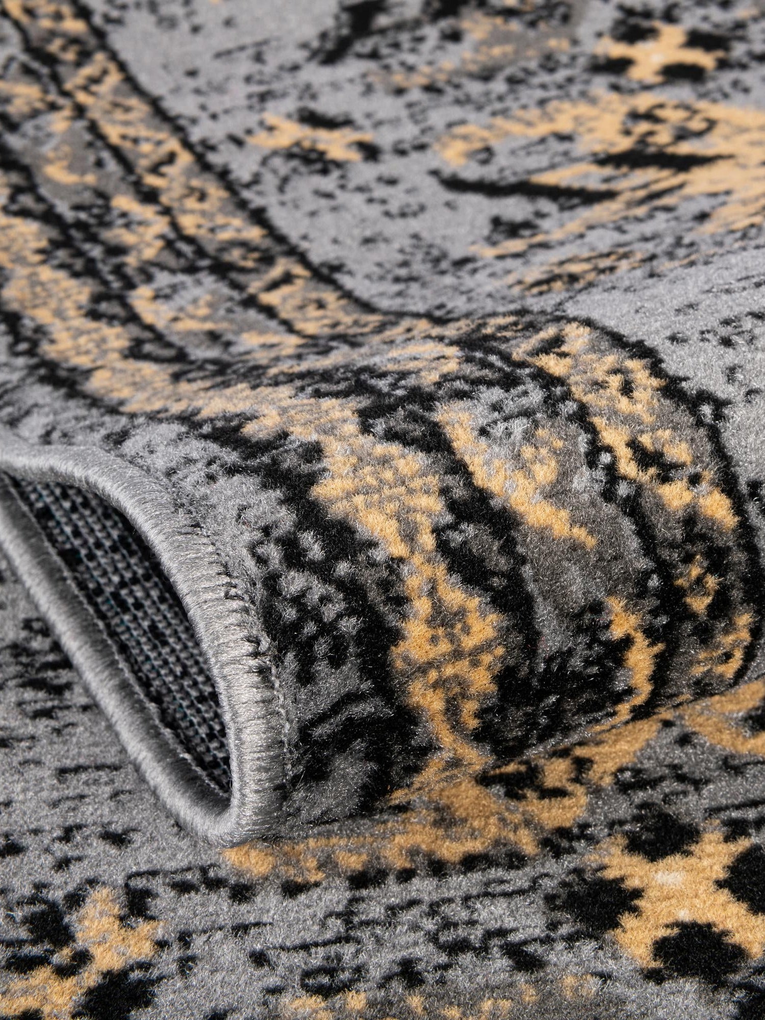 Gray 6' 1 x 9' Taftan Rectangle Area Rug