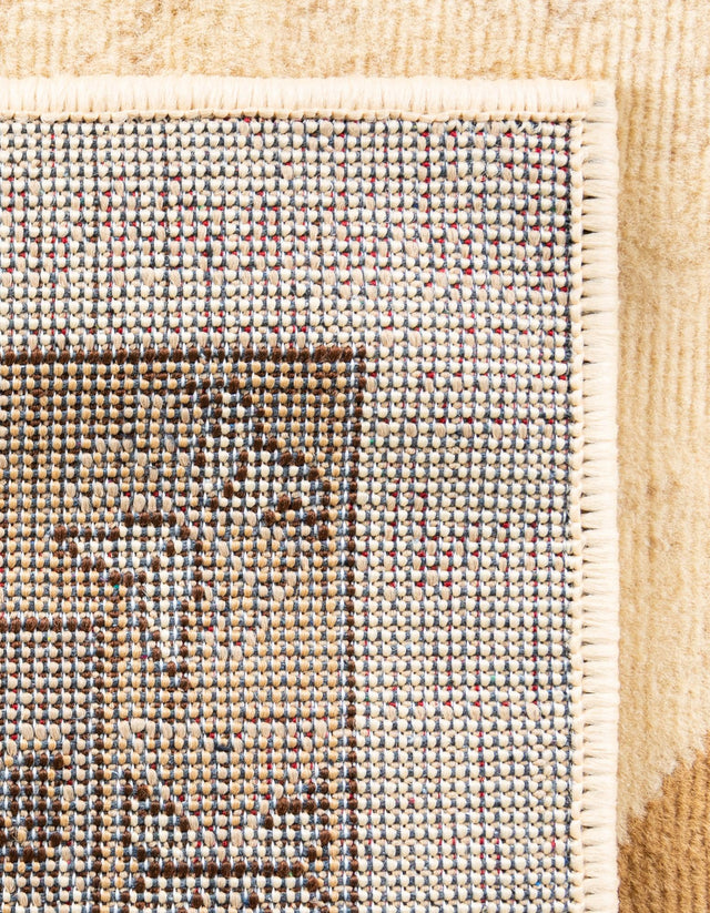 Ivory 4' 1 x 6' 1 Taftan Rectangle Area Rug