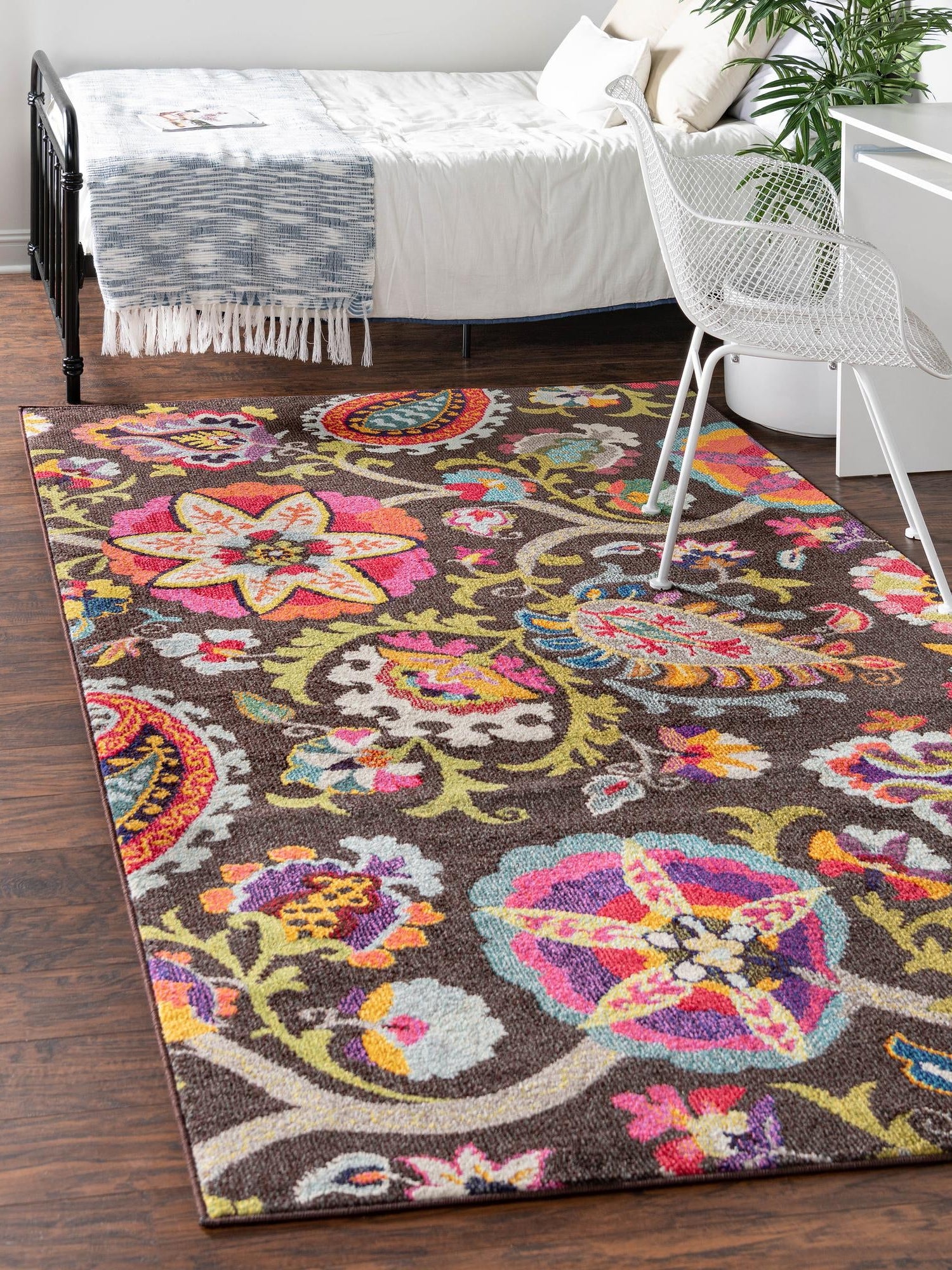 Brown 5' 1 x 8' Estrella Rectangle Area Rug 100% Polypropylene Non-Shedding Stain Resistant Carpet Colorful Modern Abstract Design Easy Clean for Home Decor for Sale at Rug Engine