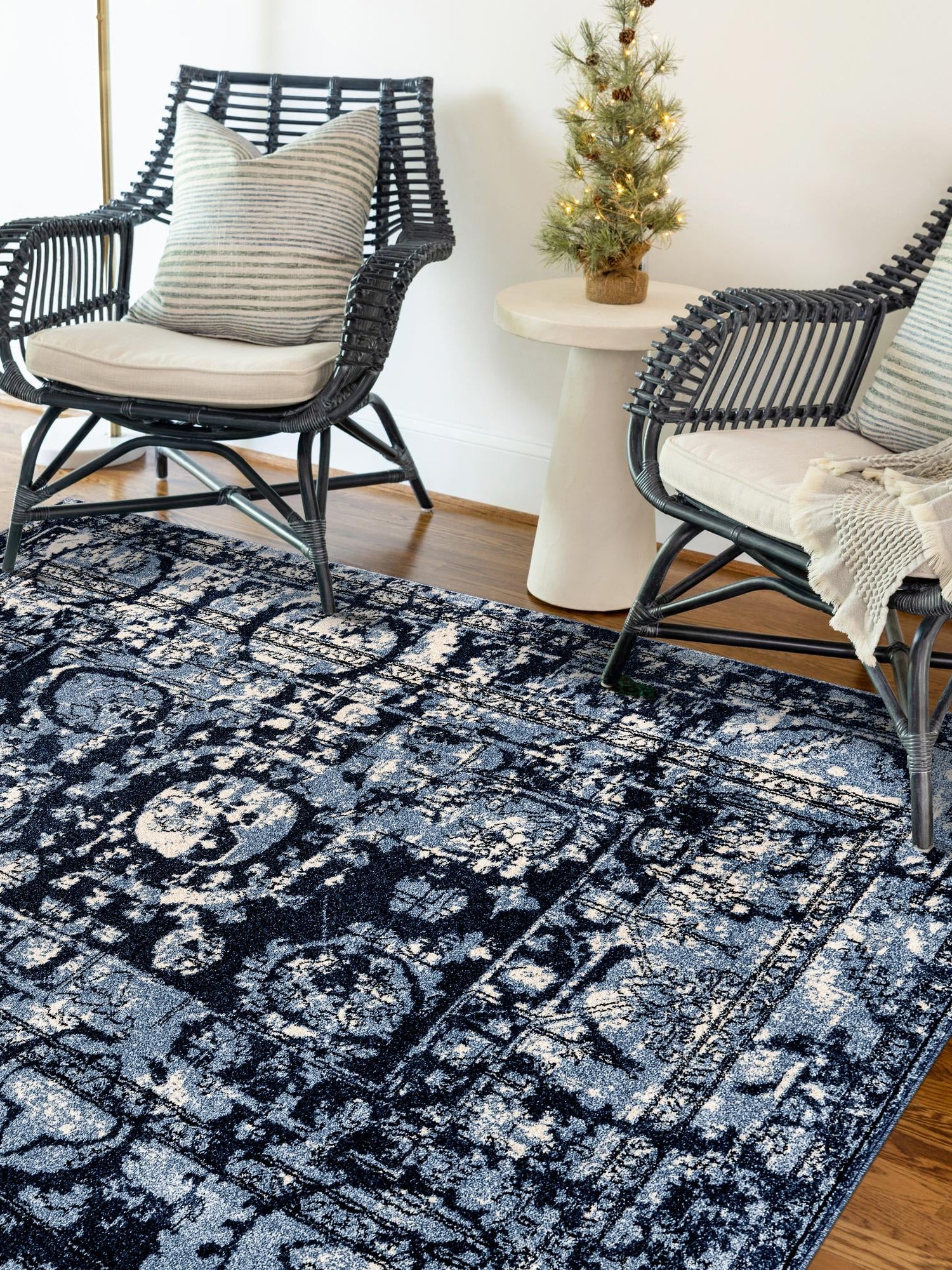 Blue 10' x 14' 1 La Jolla Rectangle Area Rug 100% Polypropylene Traditional Pattern Easy Clean Carpet for Living, Dining, Bedroom, Office for Sale at Rug Engine