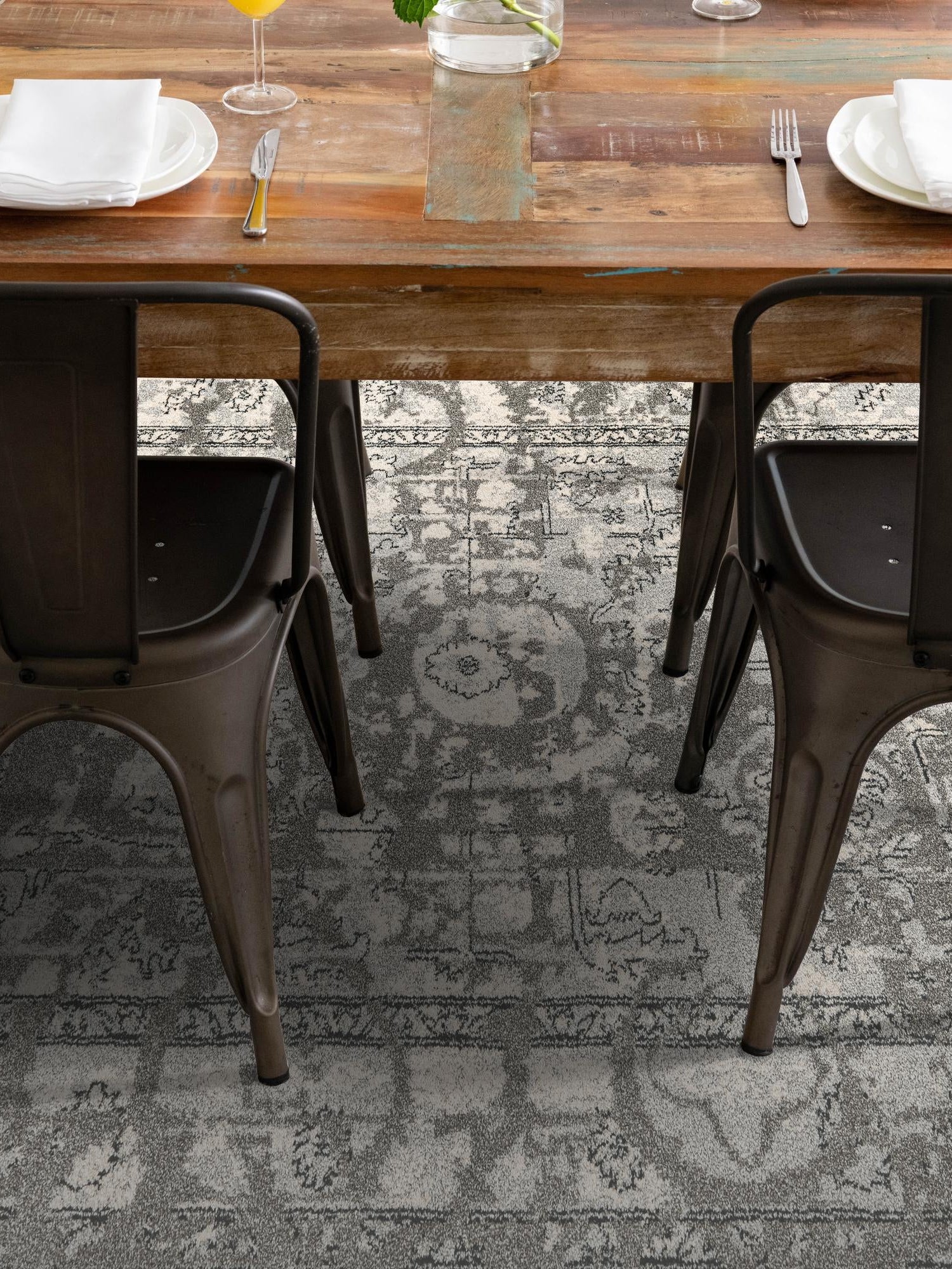 Gray 3' 1 x 5' 3 La Jolla Rectangle Area Rug 100% Polypropylene Traditional Pattern Easy Clean Carpet for Living, Dining, Bedroom, Office for Sale at Rug Engine