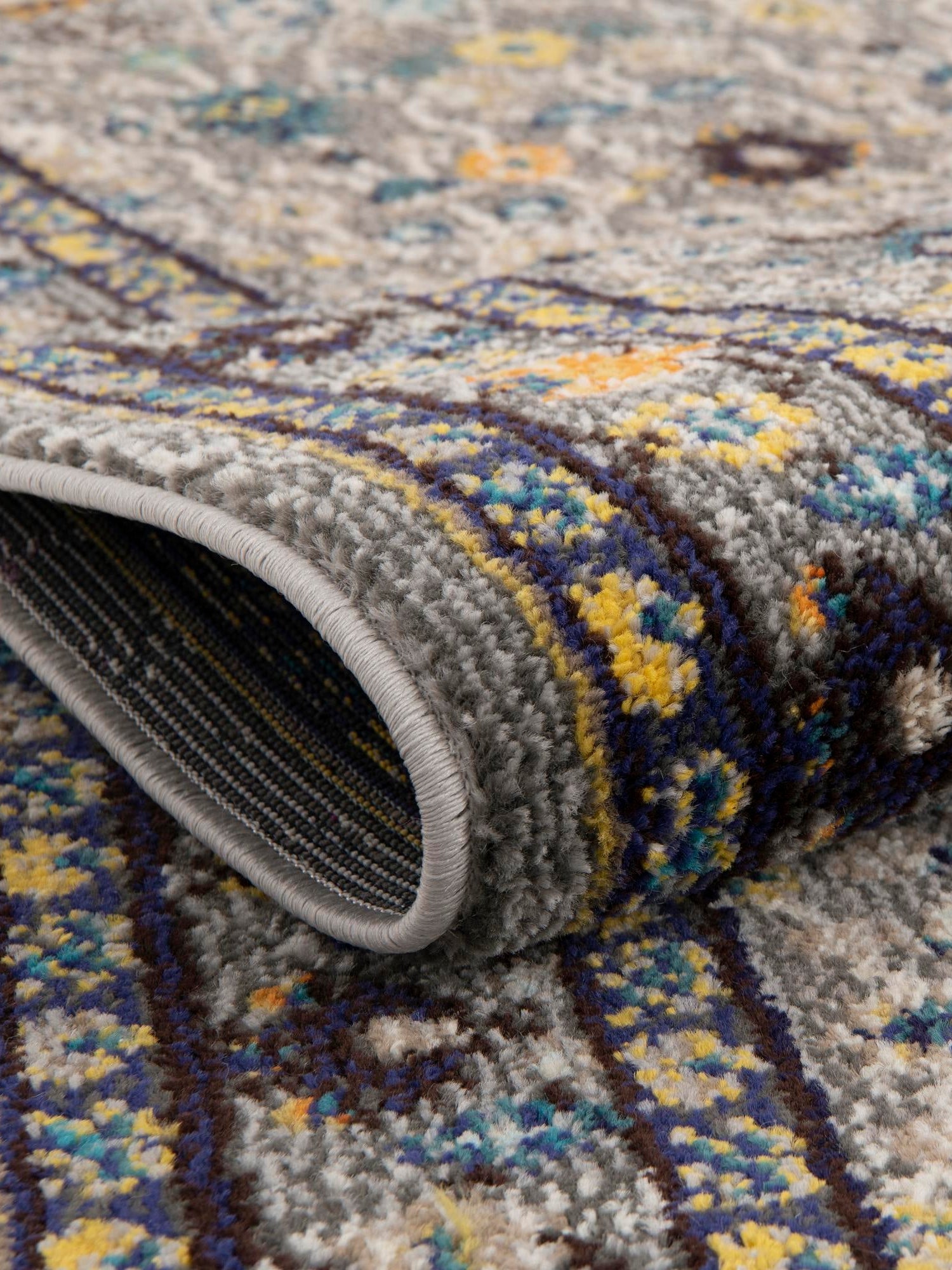 Gray 6' 1 x 6' 1 Medici Round Area Rug 100% Polypropylene Traditional Vintage Classic Carpet for Home Interior Design Decor for Sale at Rug Engine