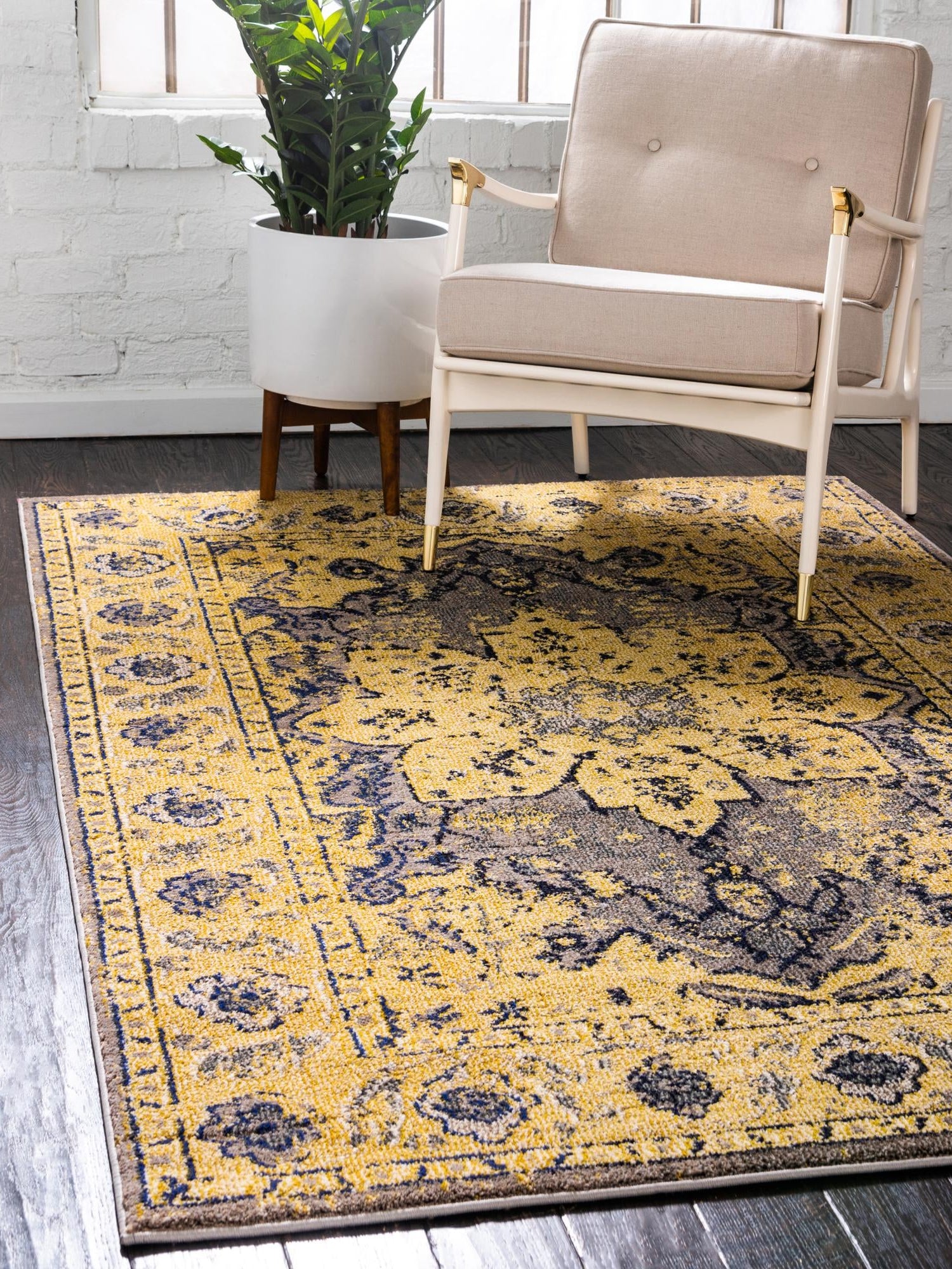 Gray 8' x 11' Medici Rectangle Area Rug 100% Polypropylene Traditional Vintage Classic Carpet for Home Interior Design Decor for Sale at Rug Engine