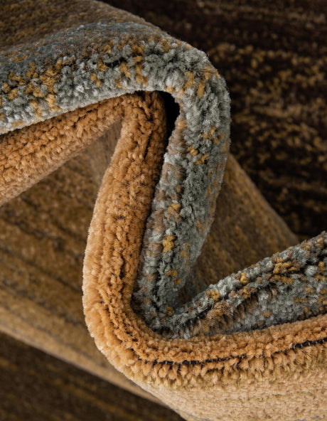 Multicolor 6' 1 x 9' Fars Rectangle Area Rug 100% Polypropylene Unique Traditional Carpet for Classical Living, Dining Room & Office Spaces for Sale at Rug Engine