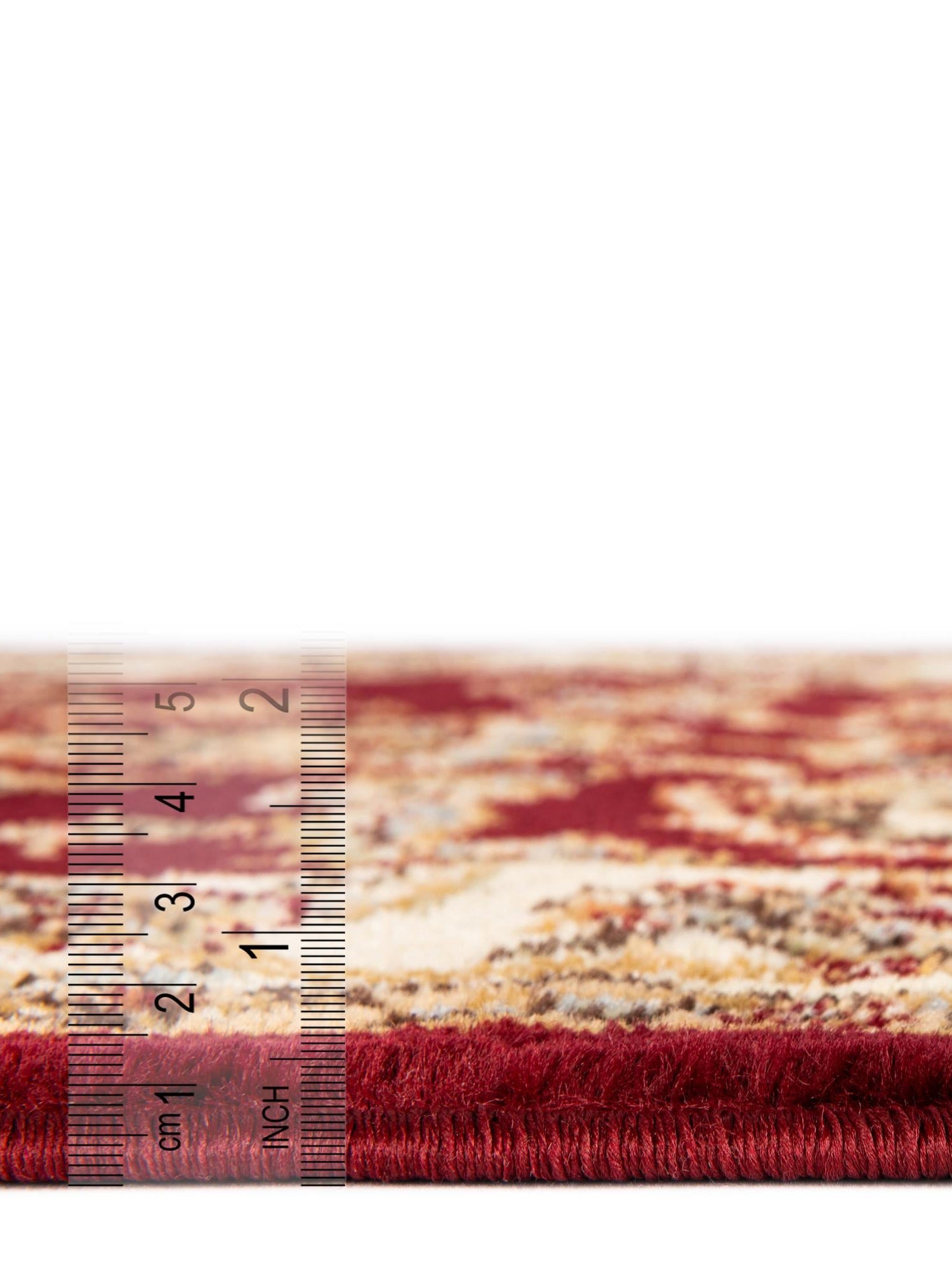 Red 5' 3 x 5' 3 Voyage Round Area Rug