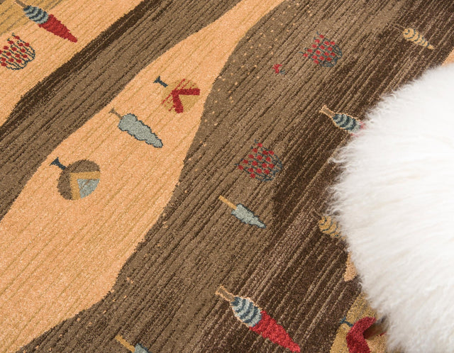 Tan 5' 1 x 8' Fars Rectangle Area Rug 100% Polypropylene Unique Traditional Carpet for Classical Living, Dining Room & Office Spaces for Sale at Rug Engine