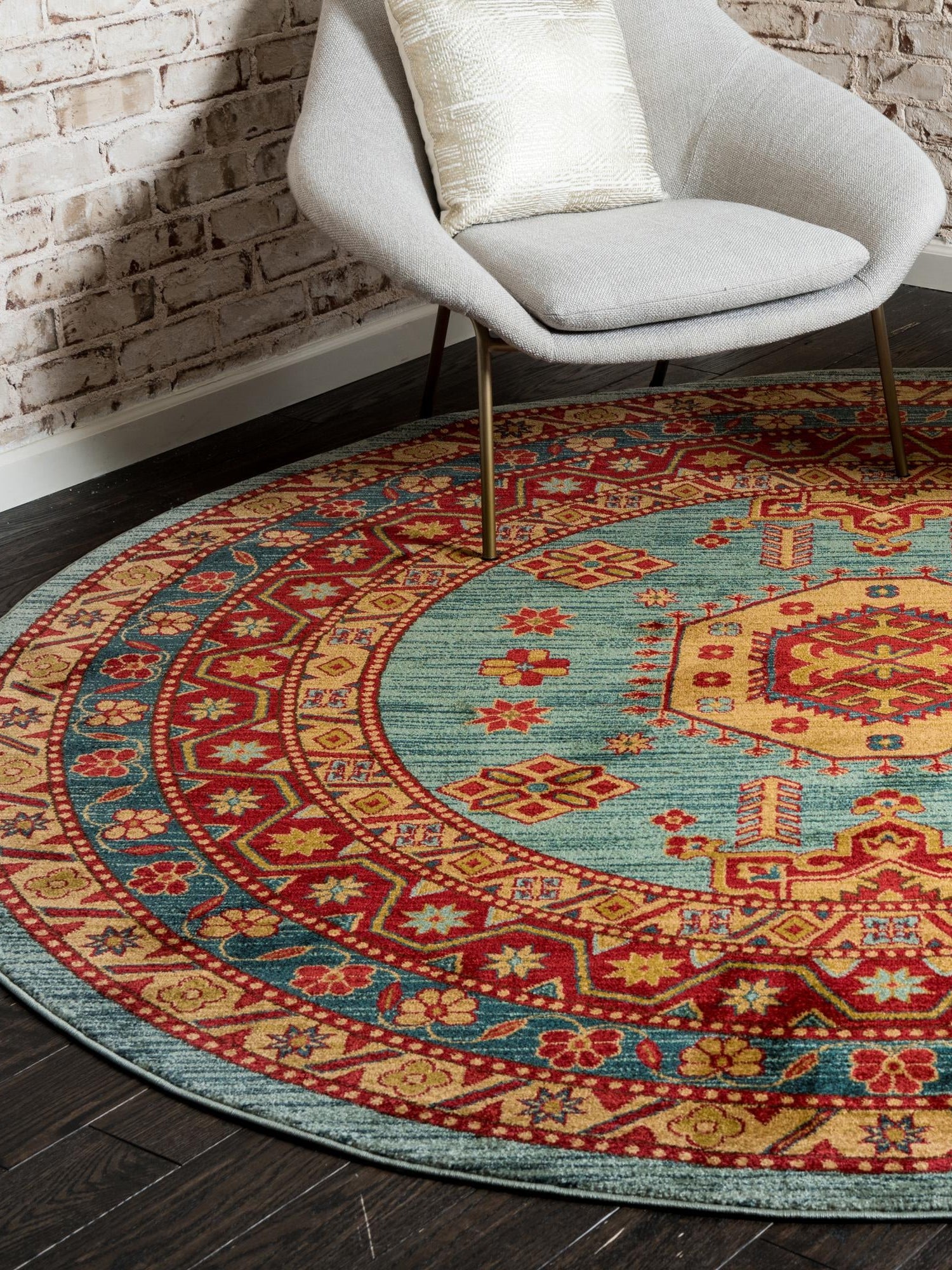 Light Blue 5' 1 x 5' 1 Sahand Round Area Rug Affordable Easy Clean Traditional Design Durable Carpet for Home Interior Design Living Room Dining Office for Sale at Rug Engine