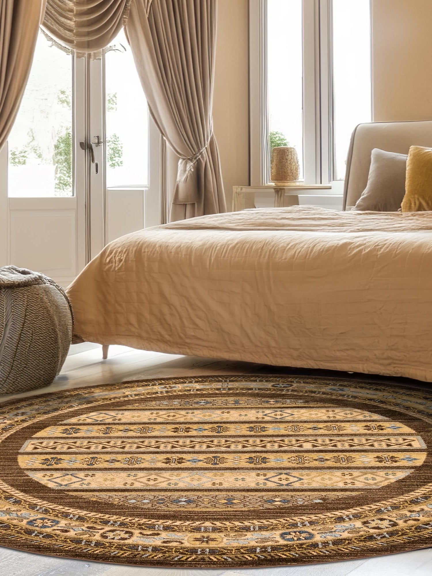 Brown 6' 1 x 6' 1 Fars Round Area Rug 100% Polypropylene Unique Traditional Carpet for Classical Living, Dining Room & Office Spaces for Sale at Rug Engine