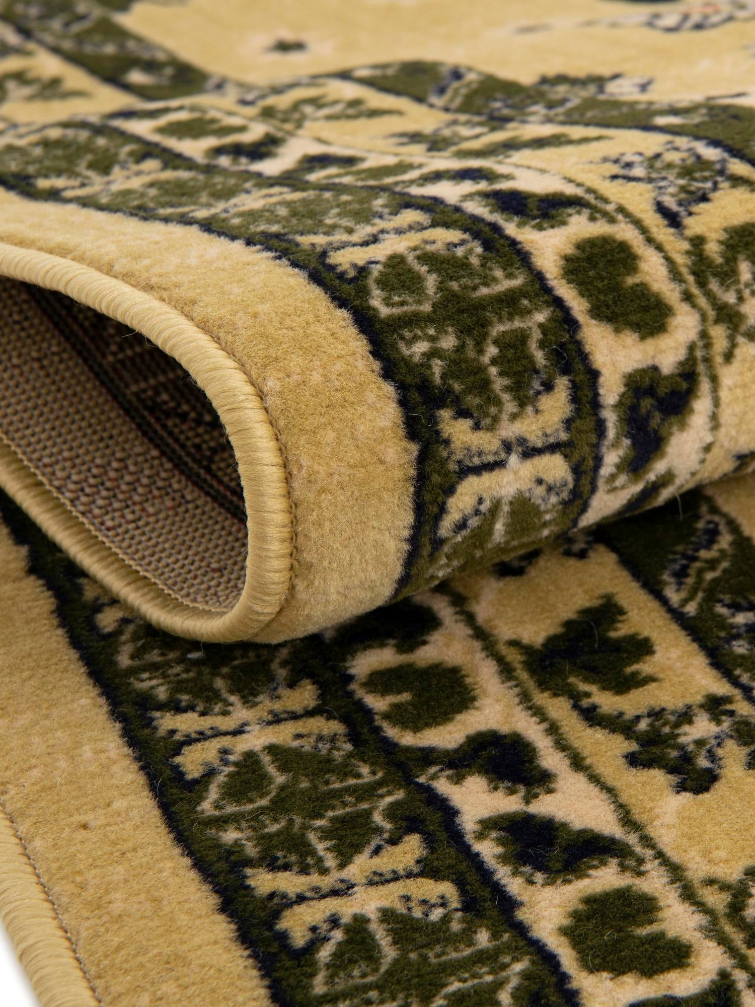 Cream 2' x 3' 1 Taftan Rectangle Area Rug