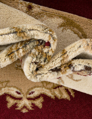 Red 2' x 3' 1 Versailles Rectangle Area Rug