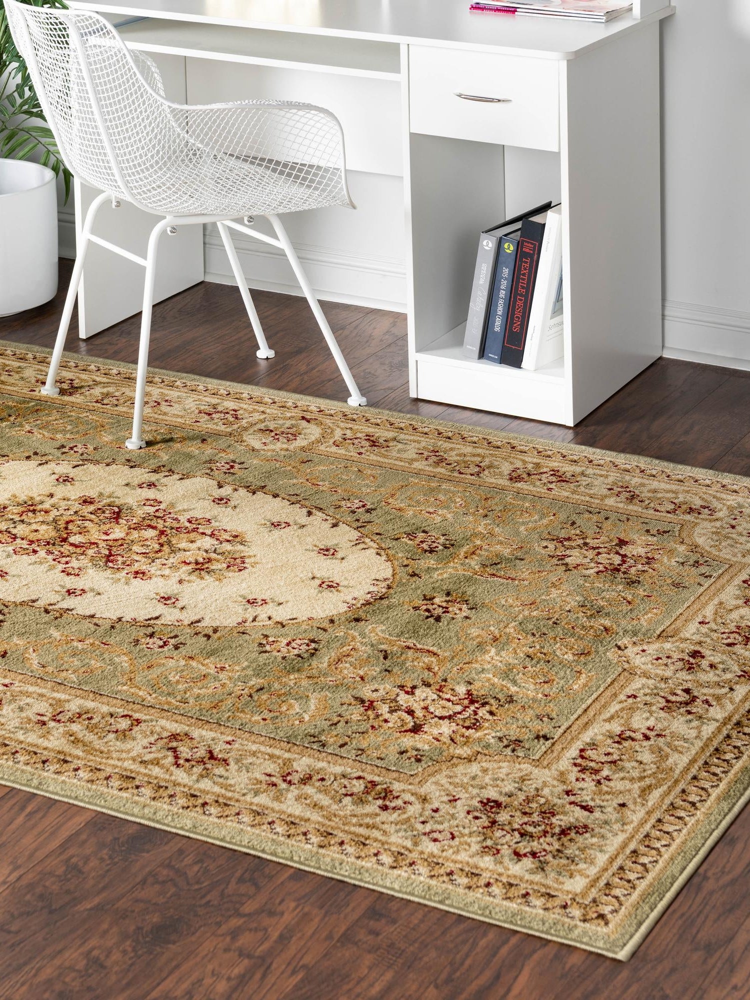 Green 7' 1 x 10' Versailles Rectangle Area Rug