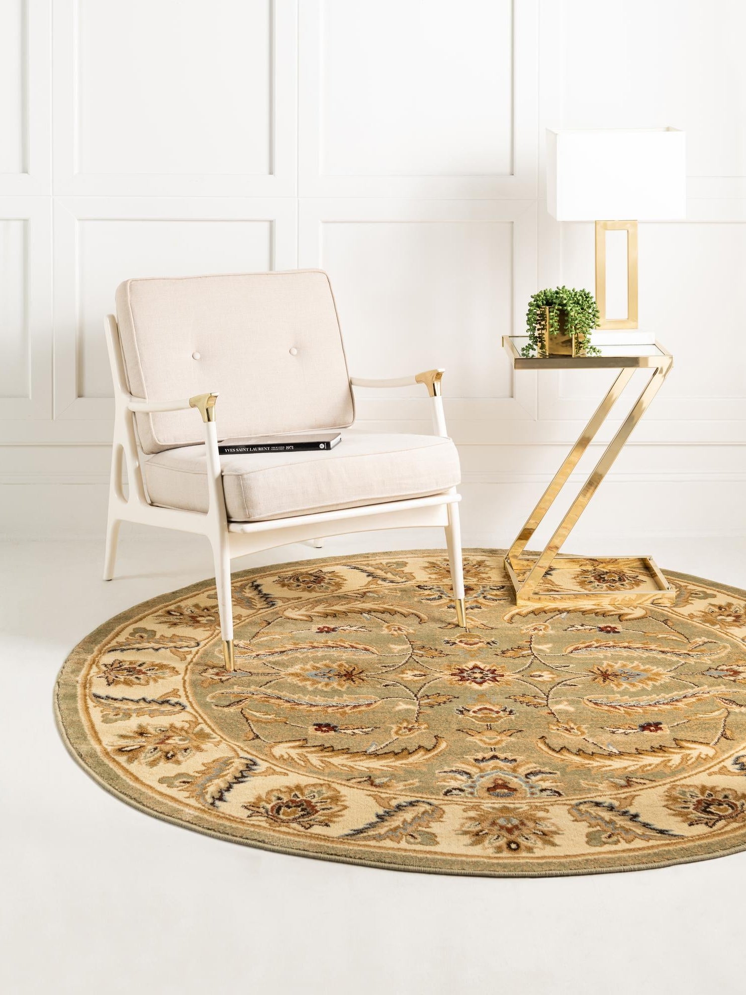 Green 7' 10 x 7' 10 Voyage Round Area Rug