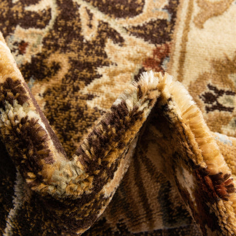 Brown 2' 2 x 3' 1 Voyage Rectangle Area Rug