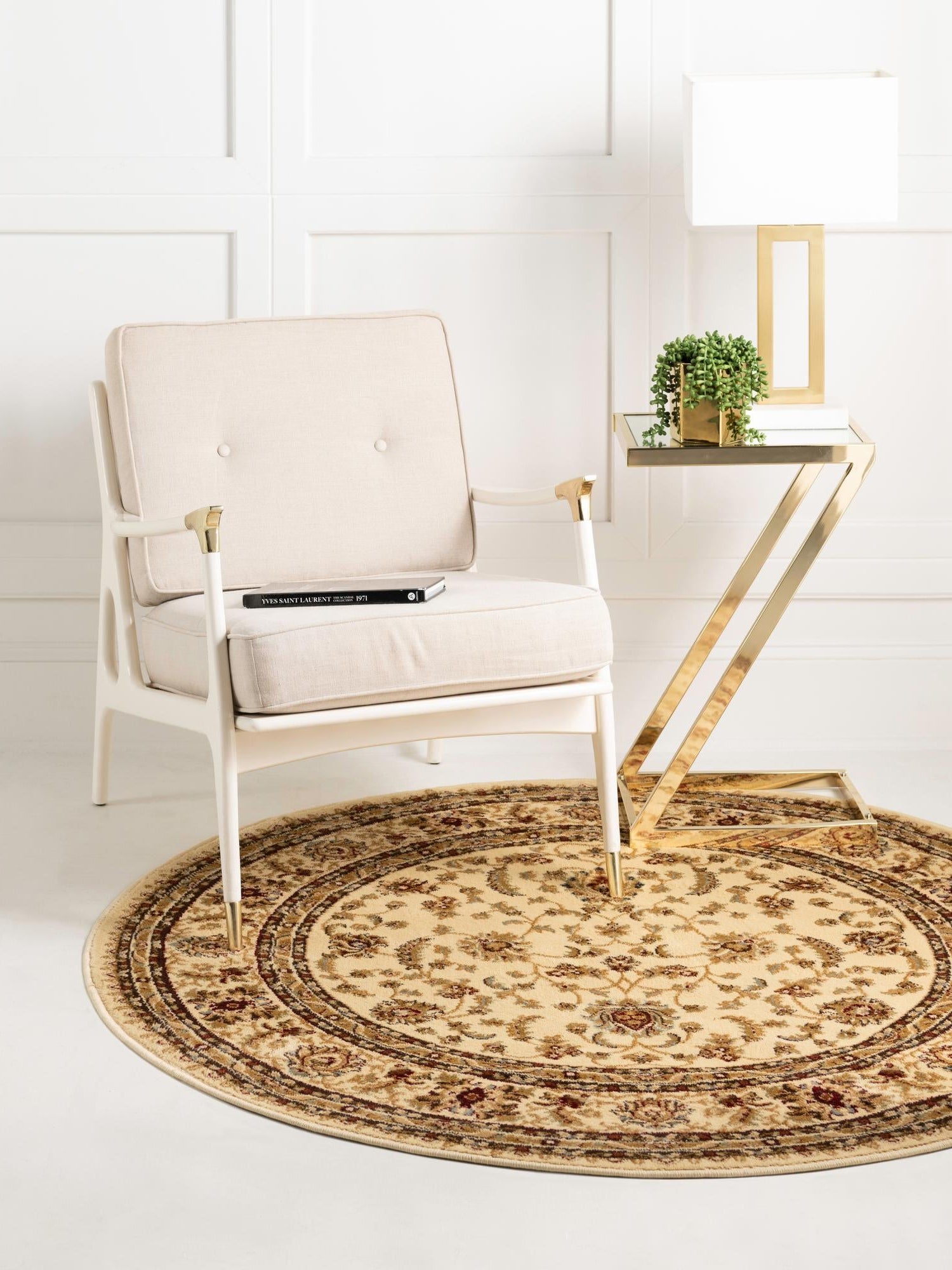 Cream 5' 3 x 5' 3 Voyage Round Area Rug