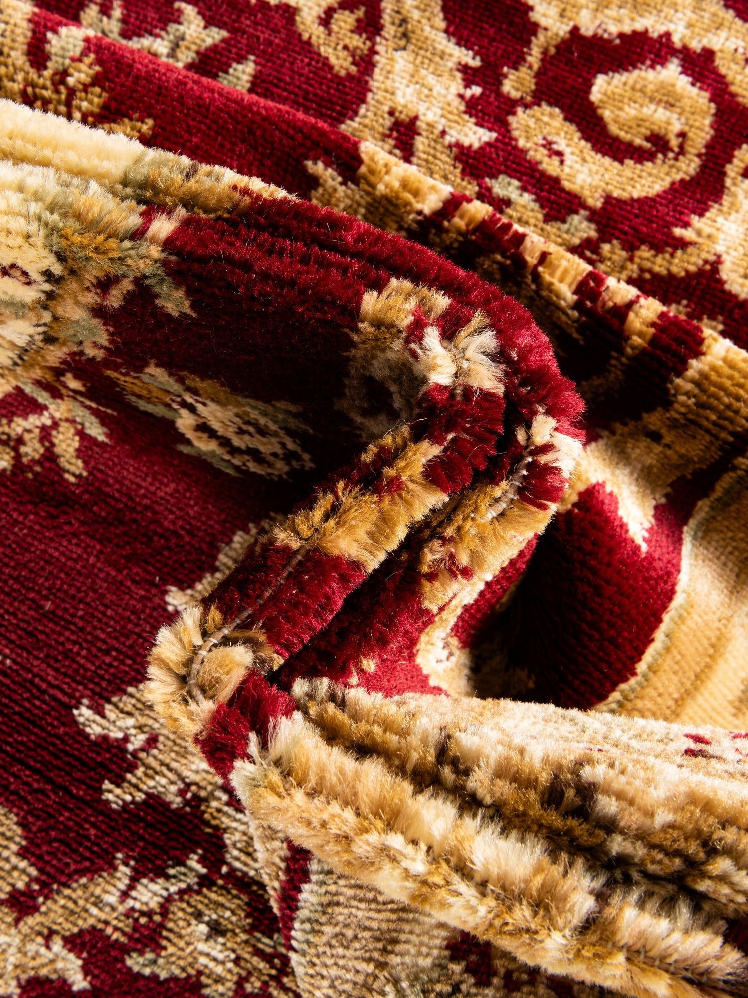 Red 2' 2 x 3' 1 Versailles Rectangle Area Rug