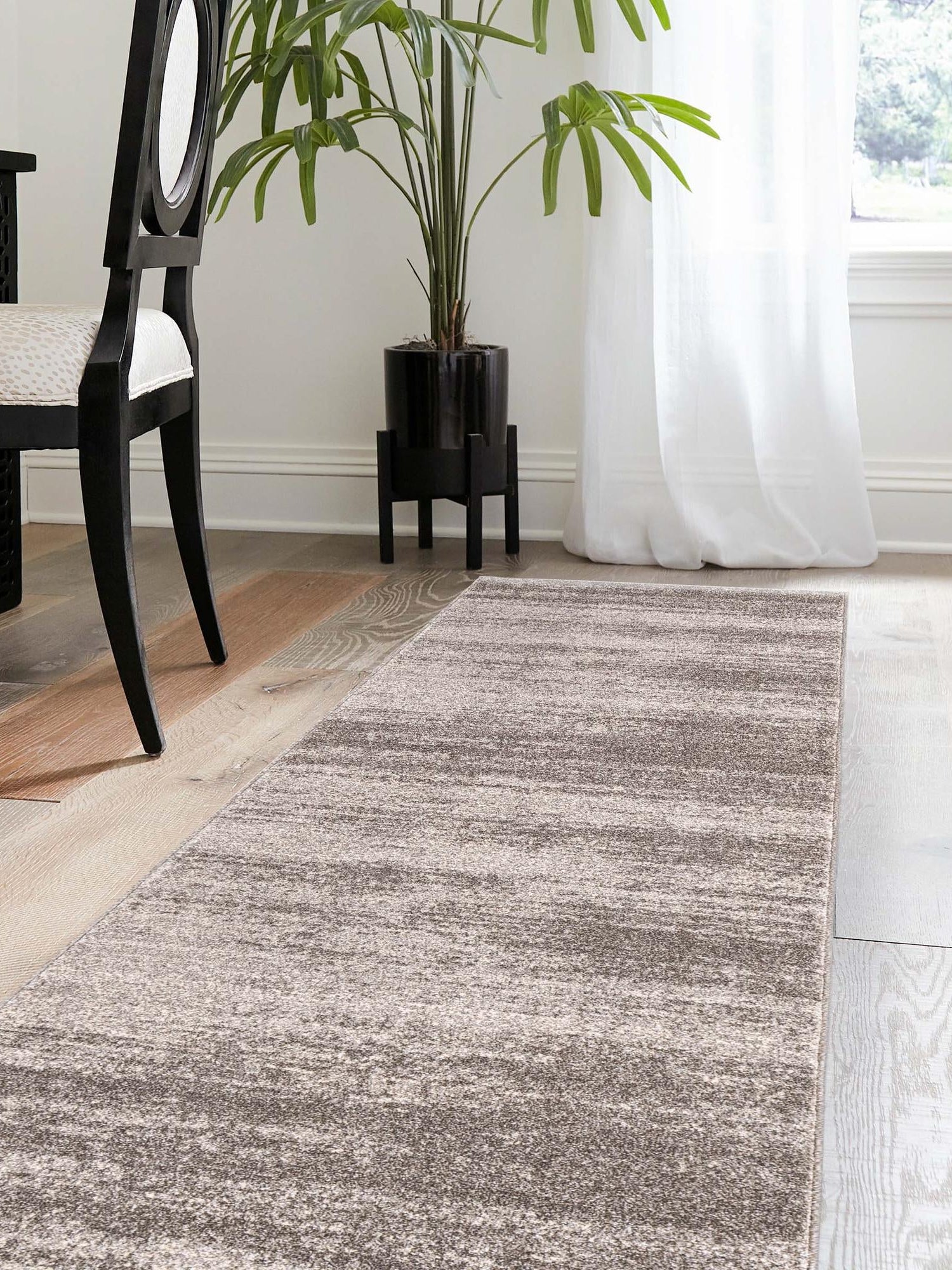 Gray 2' x 8' Del Mar Runner Area Rug 100% Polypropylene Easy Clean Stain Resistant Vivid Modern Carpet Mat for Home Decor Interior Designing for Sale at Rug Engine