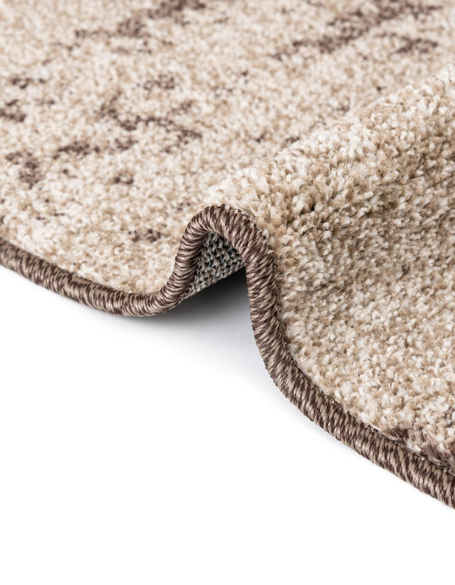 Brown 2' x 6' 1 Del Mar Runner Area Rug 100% Polypropylene Easy Clean Stain Resistant Vivid Modern Carpet Mat for Home Decor Interior Designing for Sale at Rug Engine