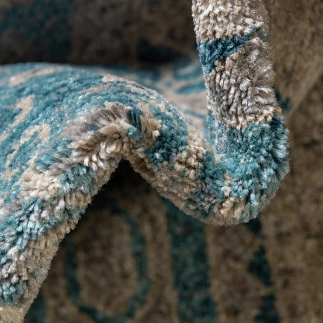 Light Blue 8' x 8' Salzburg Round Area Rug