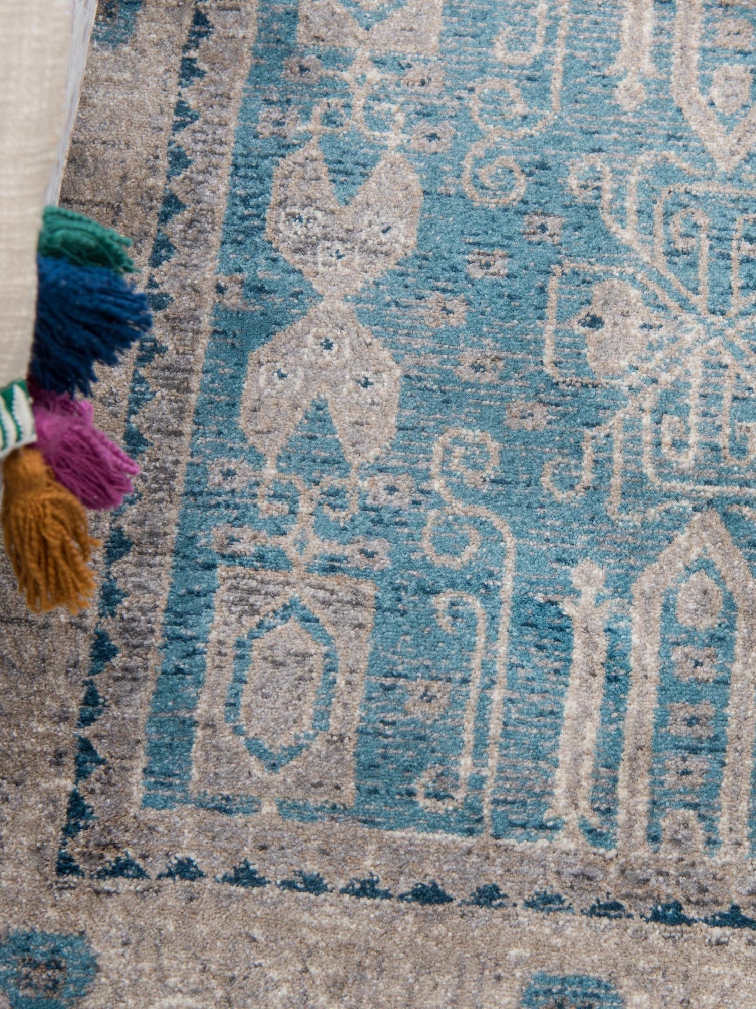 Light Blue 2' x 3' 1 Salzburg Rectangle Area Rug Stain Resistant Easy Clean Traditional Classic Design Durable Carpet for Affordable Interior Home Decorating for Sale at Rug Engine