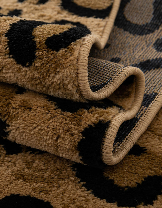 Light Brown 3' 1 x 5' 3 Wildlife Rectangle Area Rug Animal Print Safari Jungle Inspired Carpet for Unique Modern Interior Design for Sale at Rug Engine