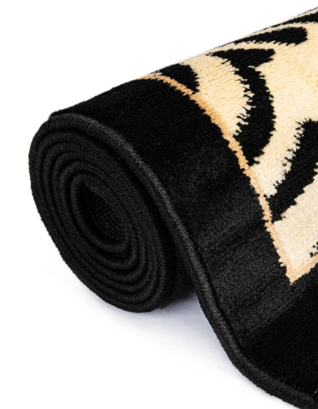 Light Brown 7' 10 x 7' 10 Wildlife Round Area Rug Animal Print Safari Jungle Inspired Carpet for Unique Modern Interior Design for Sale at Rug Engine