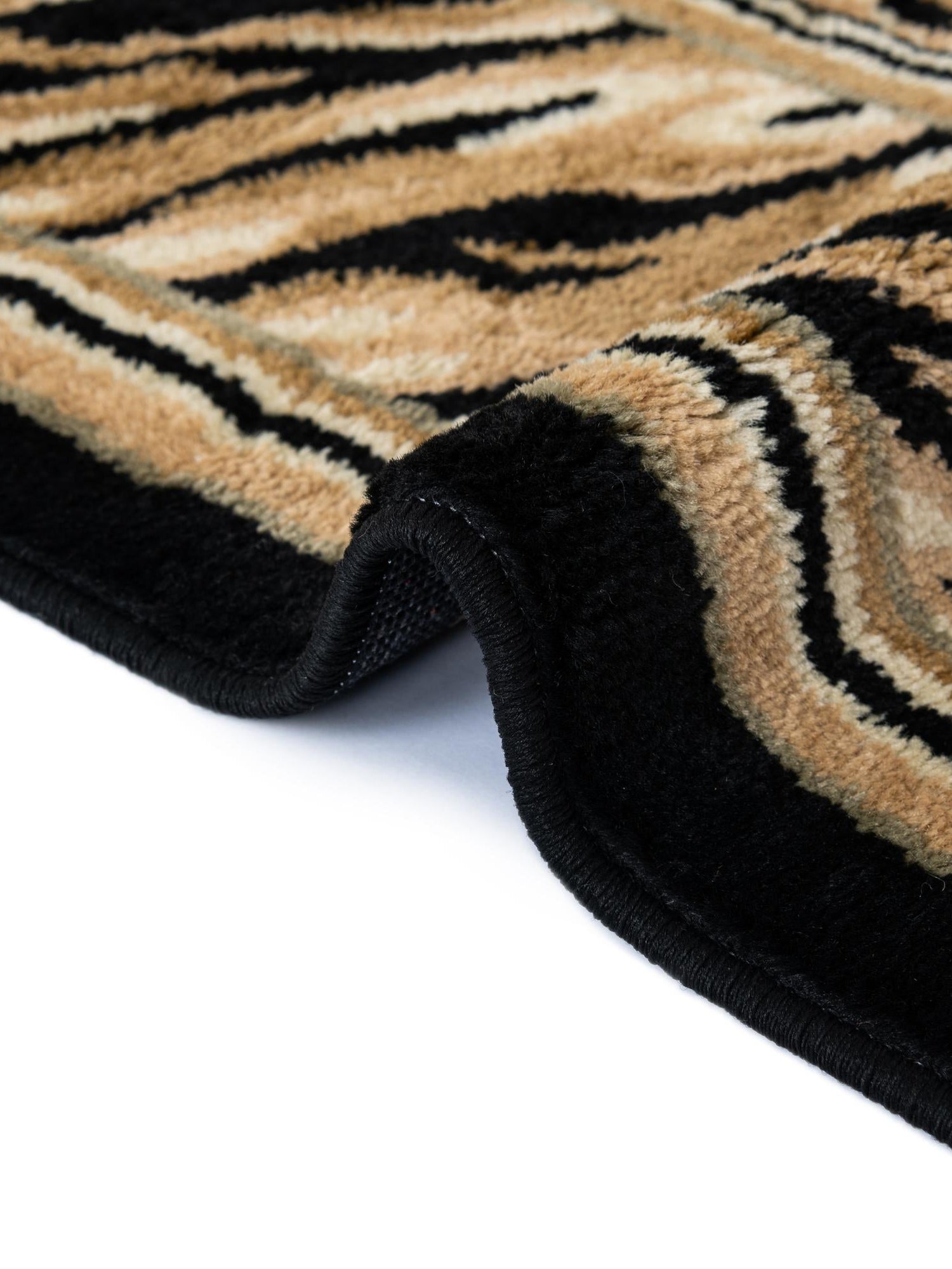Light Brown 5' 3 x 5' 3 Wildlife Round Area Rug Animal Print Safari Jungle Inspired Carpet for Unique Modern Interior Design for Sale at Rug Engine