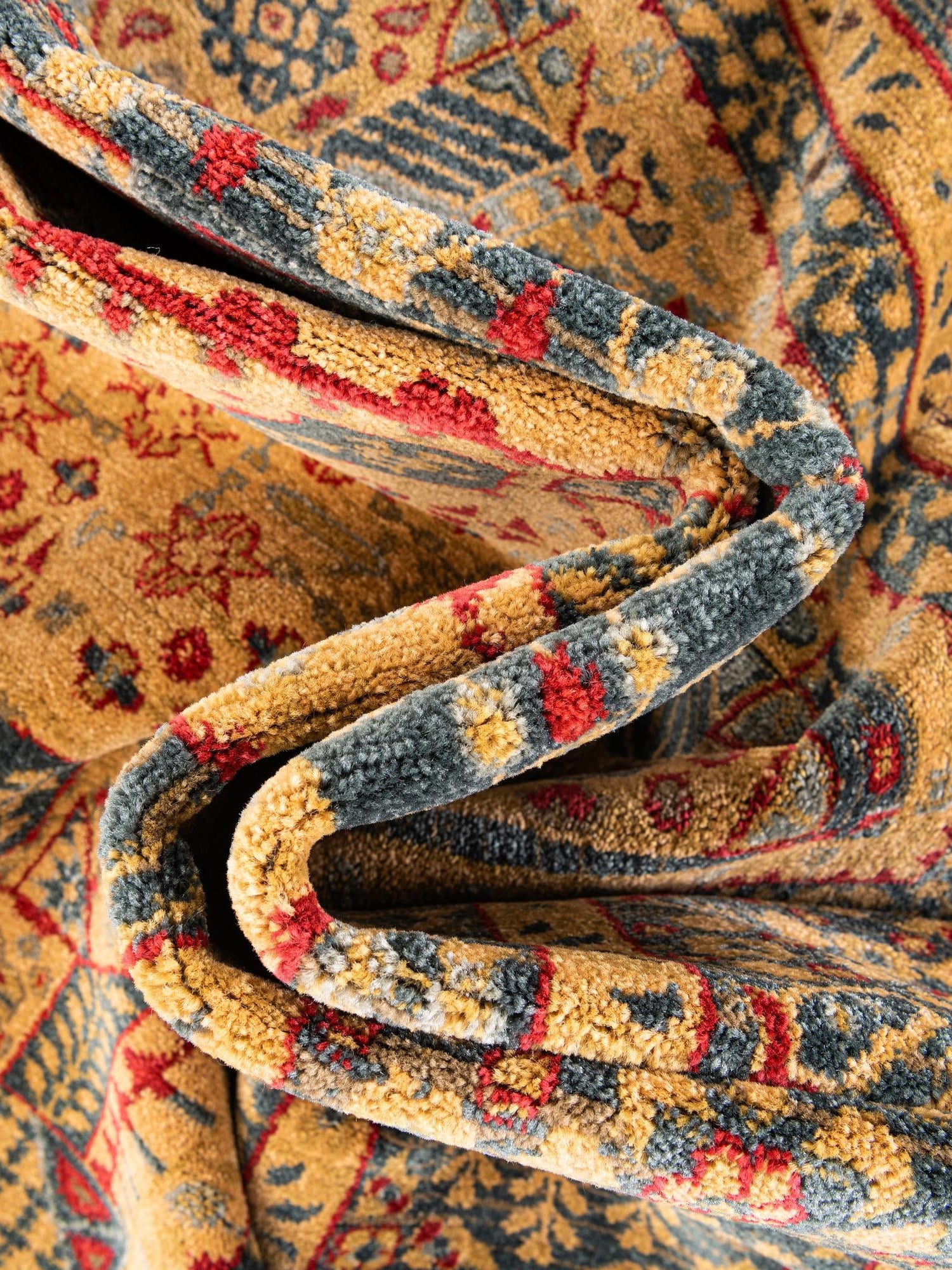 Blue 2' 7 x 10' Palace Runner Area Rug