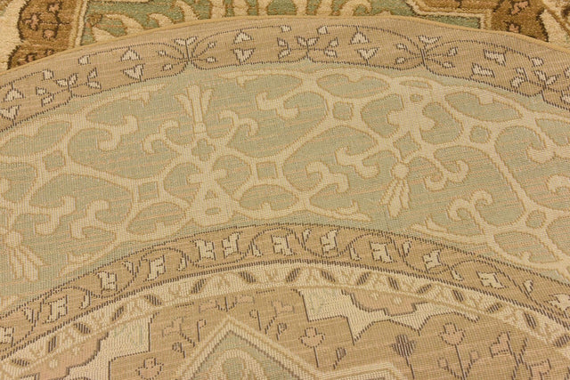 Cream 6' 1 x 6' 1 Palace Round Area Rug